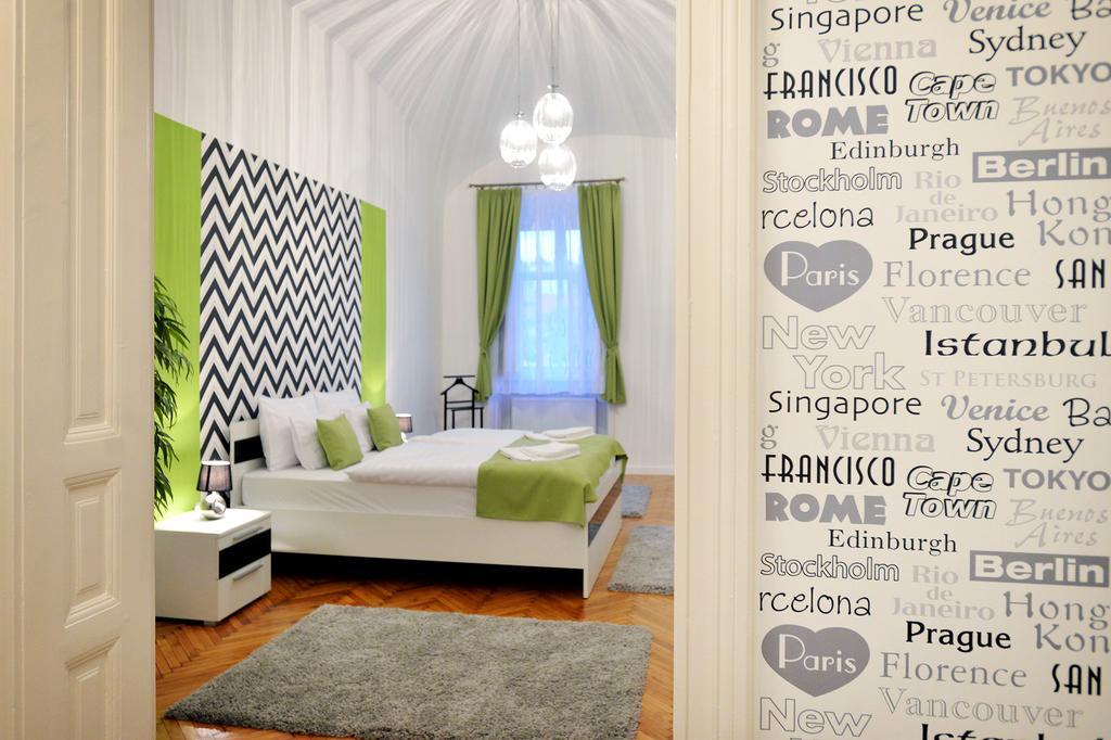 Varkapitany Apartman Έγκερ Εξωτερικό φωτογραφία